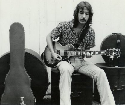 Tom on Guitar